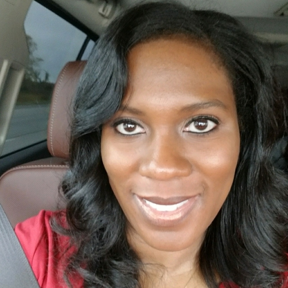 Meet your Posher, Stephanie